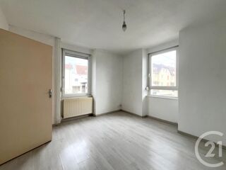  Appartement à louer 2 pièces 35 m²