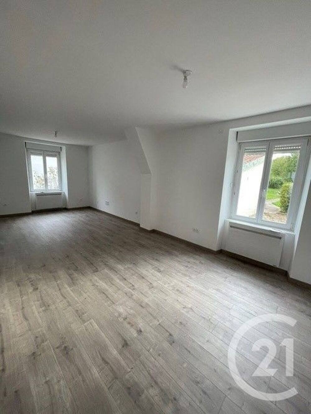 location Maison - 4 pièce(s) - 101 m² Seloncourt (25230)