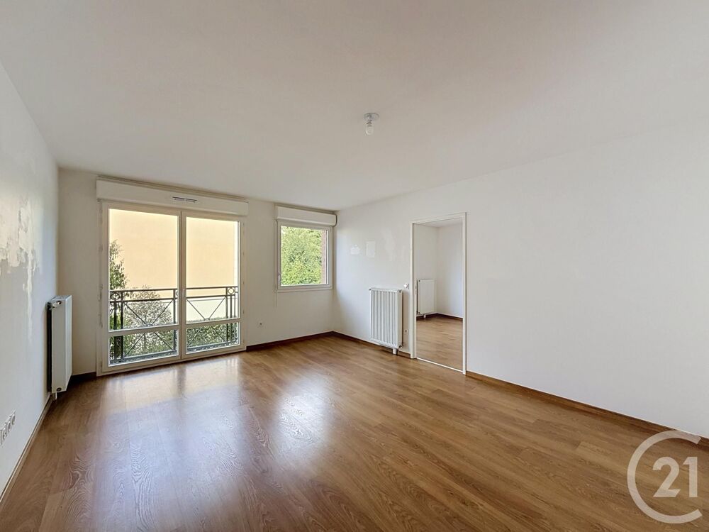 vente Appartement - 4 pièce(s) - 79 m² Fontainebleau (77300)