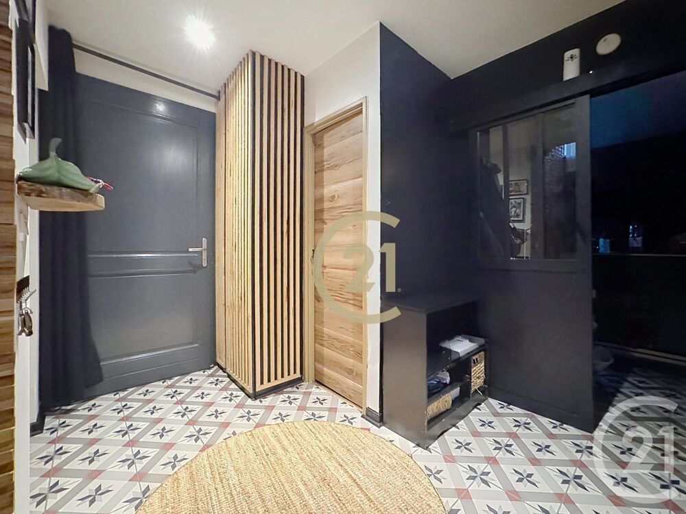 vente Maison - 4 pièce(s) - 91 m² Courcouronnes (91080)