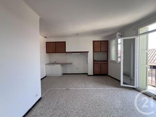  Appartement à louer 3 pièces 83 m²