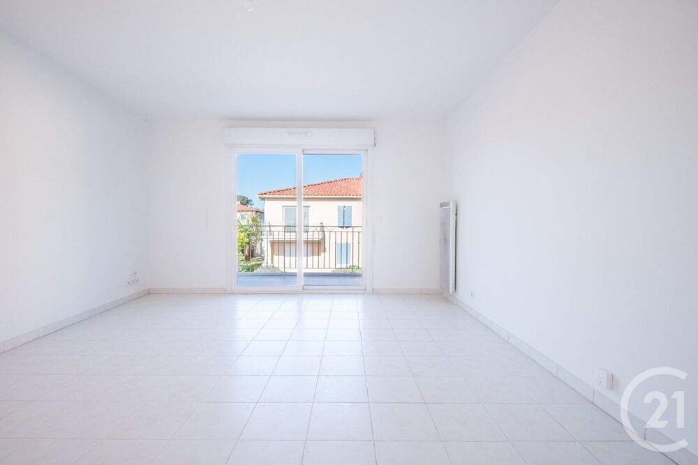 Appartement 3 pièces 66 m² · à Antibes · 66 m² · 382 660 €