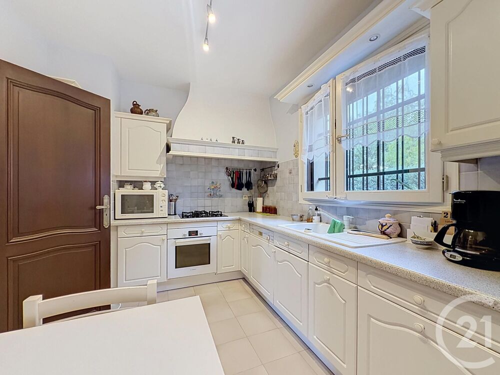 vente Maison - 6 pièce(s) - 334 m² Verniolle (09340)