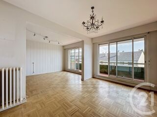  Appartement à vendre 8 pièces 143 m²