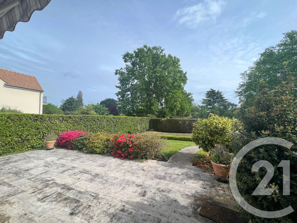 location Maison - 6 pièce(s) - 203 m² Bois-le-Roi (77590)