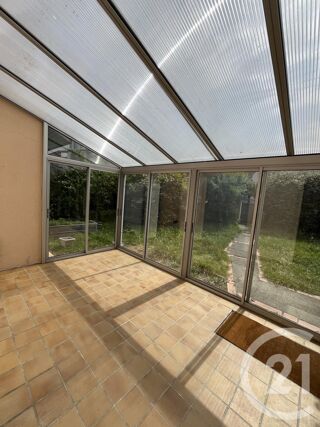  Maison � vendre 6 pi�ces 209 m�