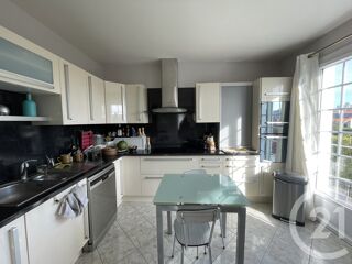  Maison à vendre 7 pièces 205 m²