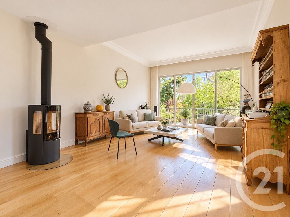 vente Maison - 10 pièce(s) - 411 m² Créteil (94000)