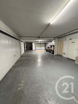  Parking / Garage � vendre 10 m�