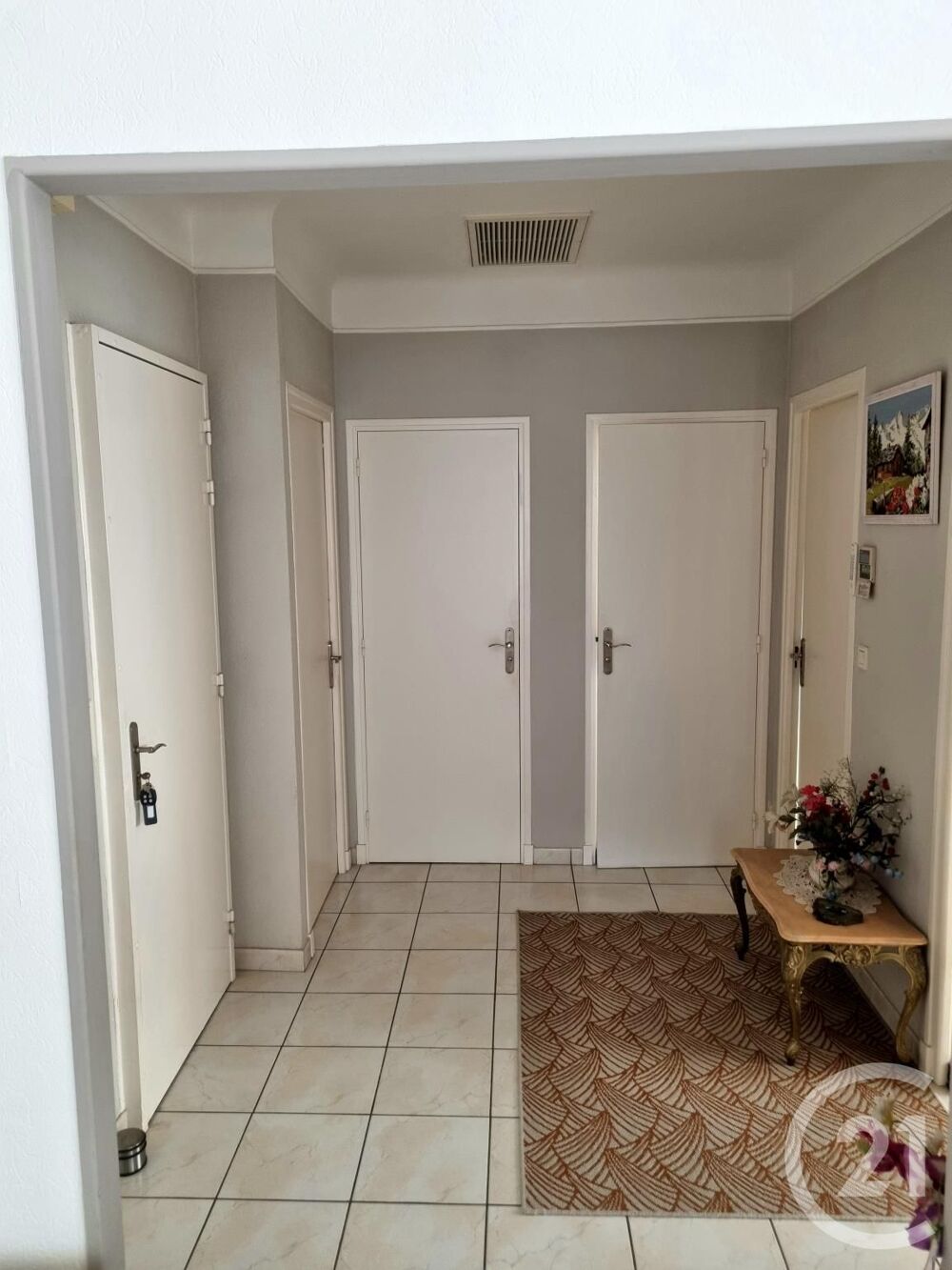 vente Appartement - 4 pi�ce(s) - 89 m� Saint-G�nis-des-Fontaines (66740)