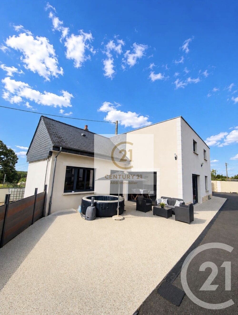 vente Maison - 5 pièce(s) - 150 m² Liffré (35340)
