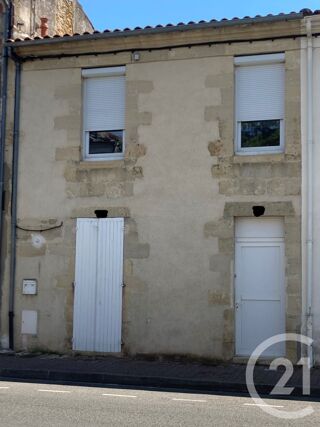  Maison à louer 3 pièces 117 m²