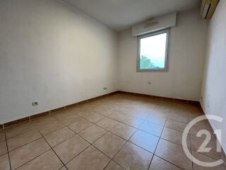  Appartement à louer 2 pièces 42 m²