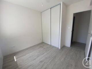  Appartement à louer 3 pièces 54 m²