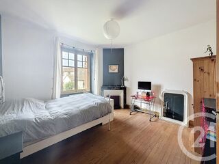  Maison � vendre 6 pi�ces 275 m�