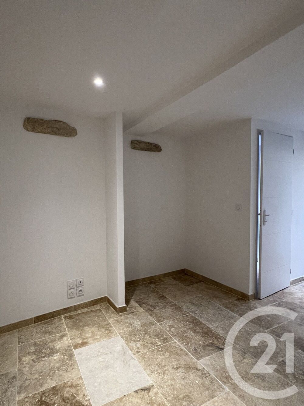 location Maison - 3 pièce(s) - 50 m² Ners (30360)