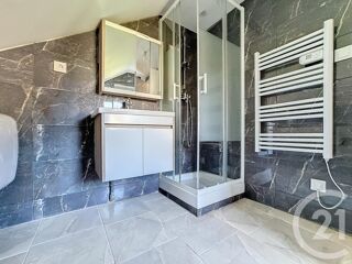  Appartement à louer 3 pièces 41 m²