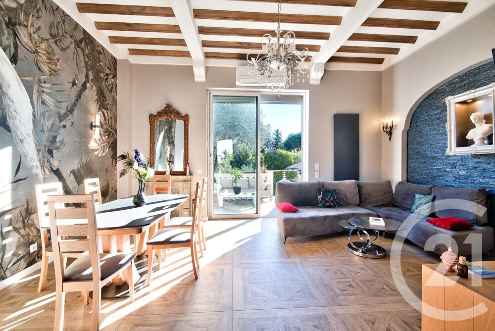 CAGNES-SUR-MER - LES BREGUIERES Dans une sublime bas....