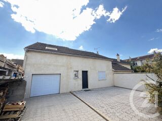  Maison à louer 4 pièces 98 m²