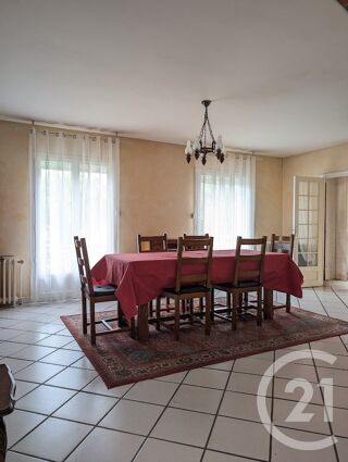  Maison à vendre 11 pièces 130 m²