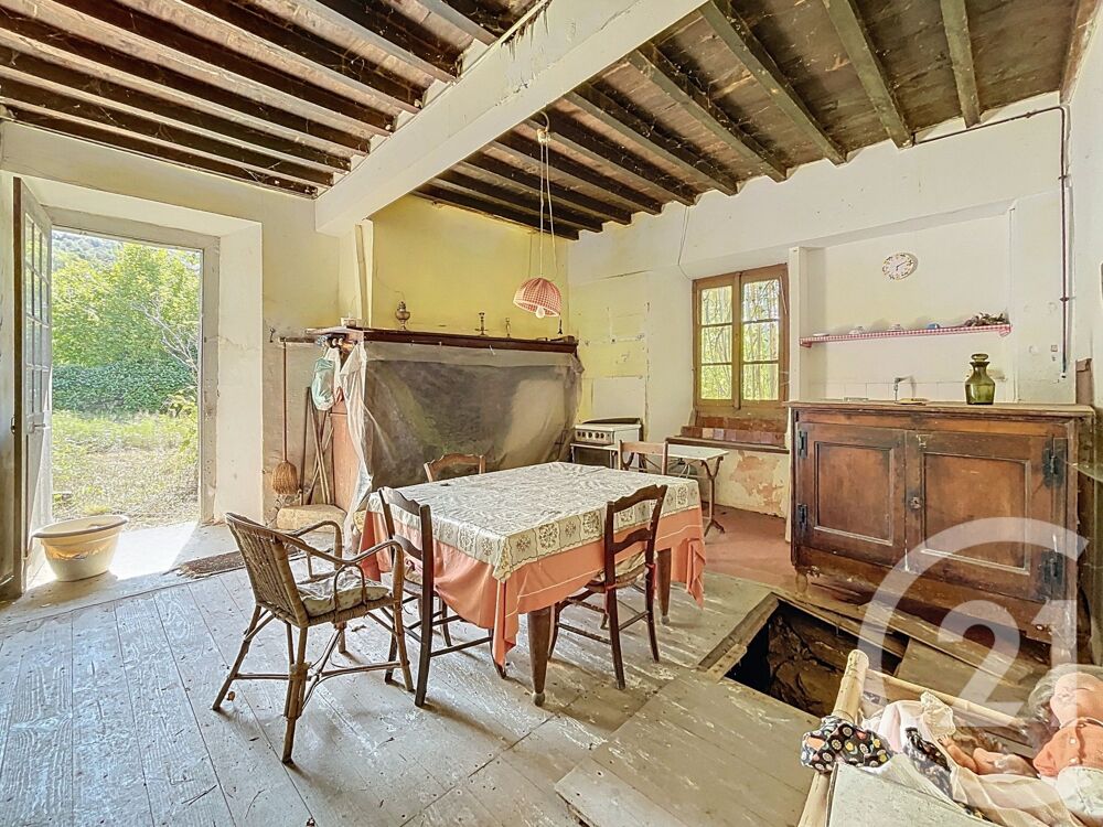 À Aleu, cette grande maison en pierre au potentiel excep....