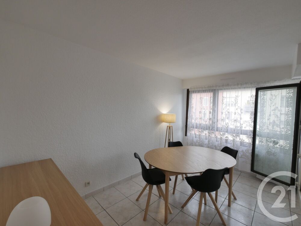 location Appartement - 3 pièce(s) - 78 m² Dax (40100)