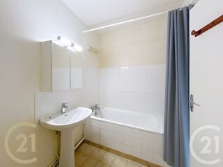  Appartement à louer 1 pièce 28 m²