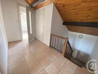  Appartement à louer 5 pièces 115 m²