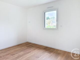  Maison à louer 4 pièces 102 m²