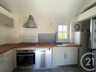  Appartement � louer 4 pi�ces 109 m�