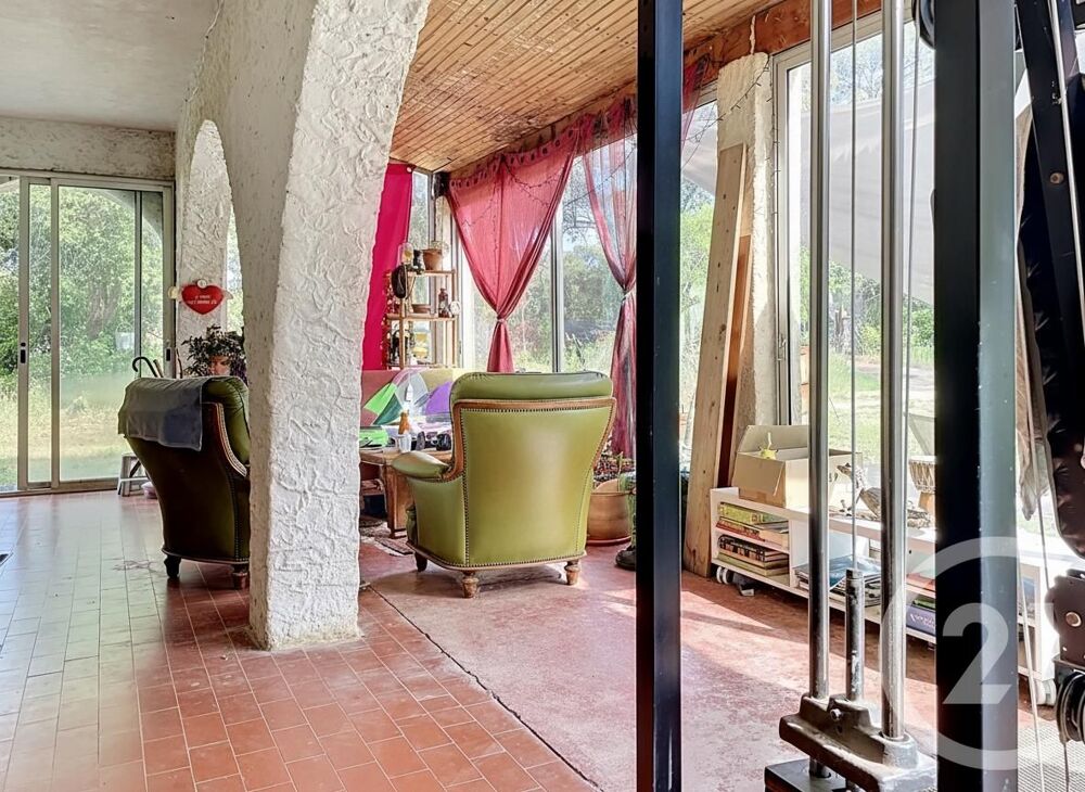 A VENDRE - Grande maison familiale à rénover avec plus d....