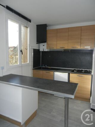  Appartement à louer 1 pièce 45 m²