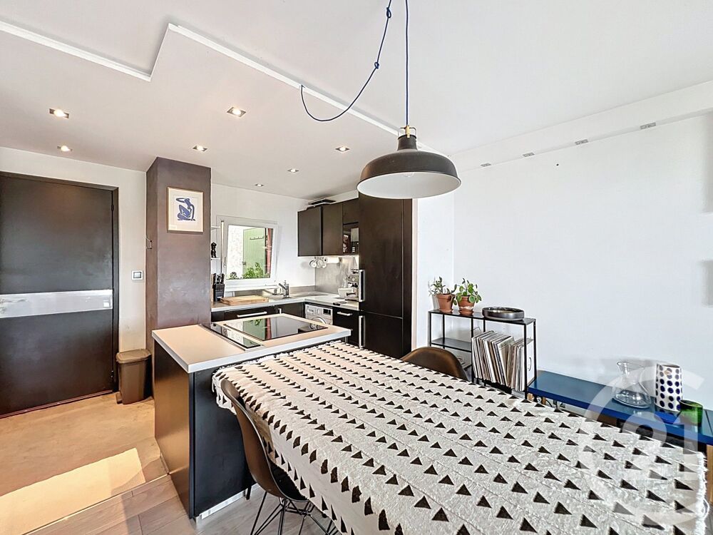 location Appartement - 2 pièce(s) - 48 m² Vallauris (06220)