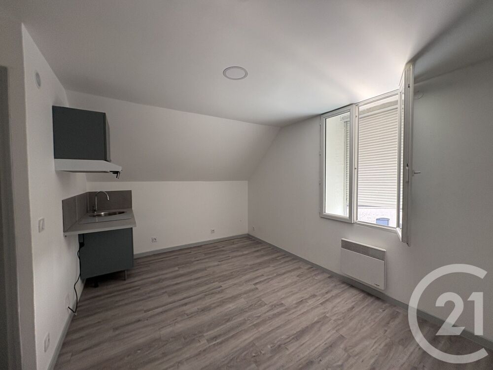 location Appartement - 1 pièce(s) - 16 m² Saint-Quentin (02100)