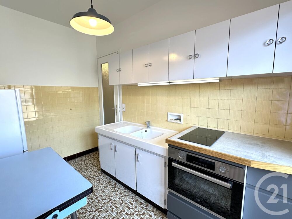 location Appartement - 1 pièce(s) - 42 m² Aix-les-Bains (73100)