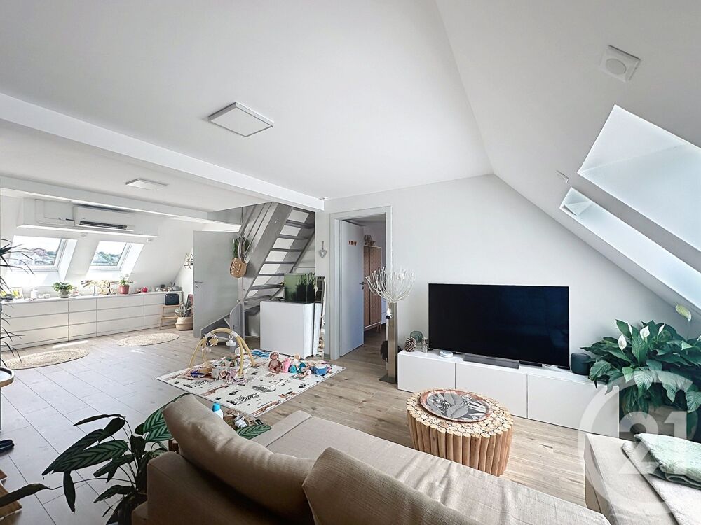 location Appartement - 4 pièce(s) - 130 m² Étupes (25460)