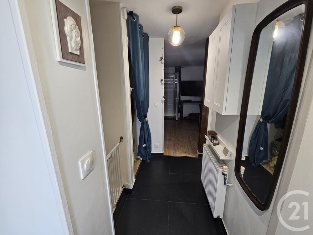 vente Maison - 6 pièce(s) - 93 m² Saint-Quentin (02100)
