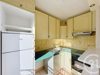  Appartement à louer 2 pièces 41 m²