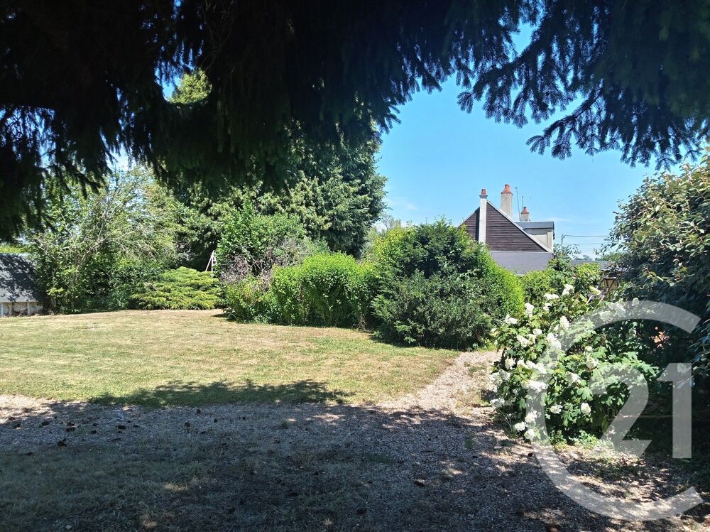 vente Maison - 9 pièce(s) - 253 m² Torteron (18320)