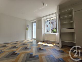  Appartement à louer 1 pièce 25 m²