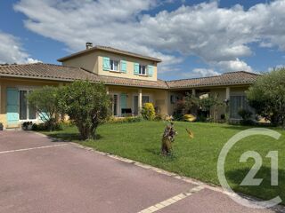  Maison à vendre 6 pièces 194 m²
