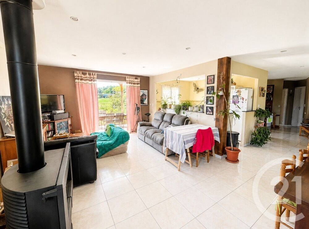 vente Maison - 6 pièce(s) - 139 m² Castéra-Lou (65350)