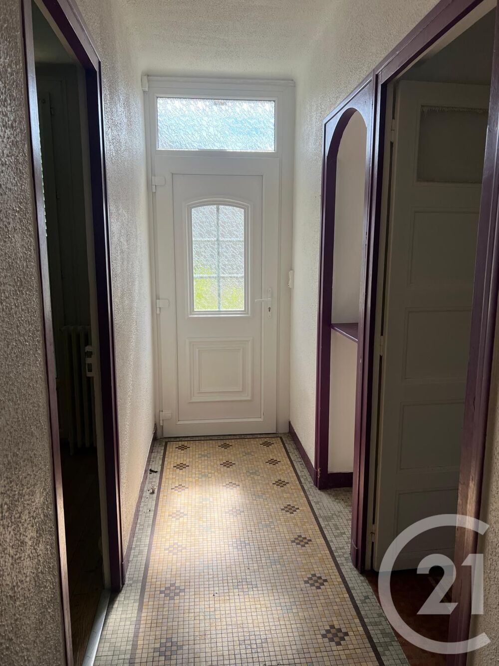 NEVERS - Maison sur sous-sol de 113m². Maison d'habi....