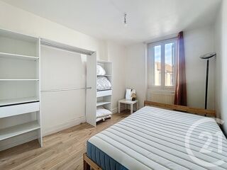  Immeuble à vendre 330 m²