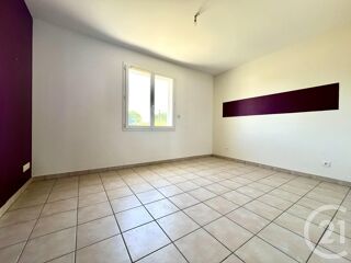  Maison  vendre 5 pices 246 m