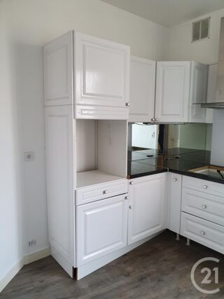  Appartement � louer 5 pi�ces 122 m�