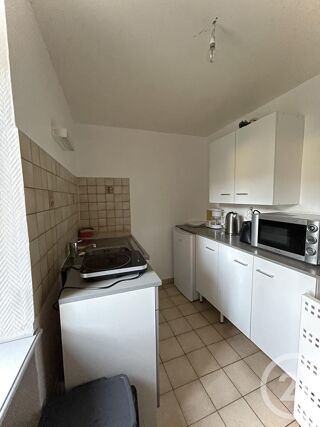  Appartement à louer 1 pièce 22 m²