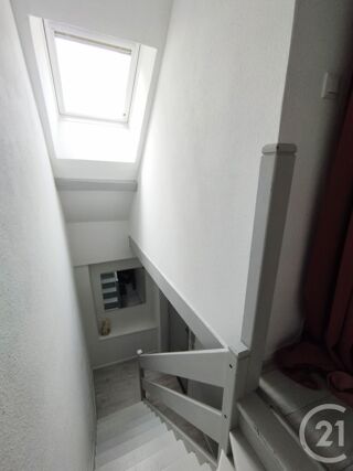  Appartement � louer 2 pi�ces 80 m�