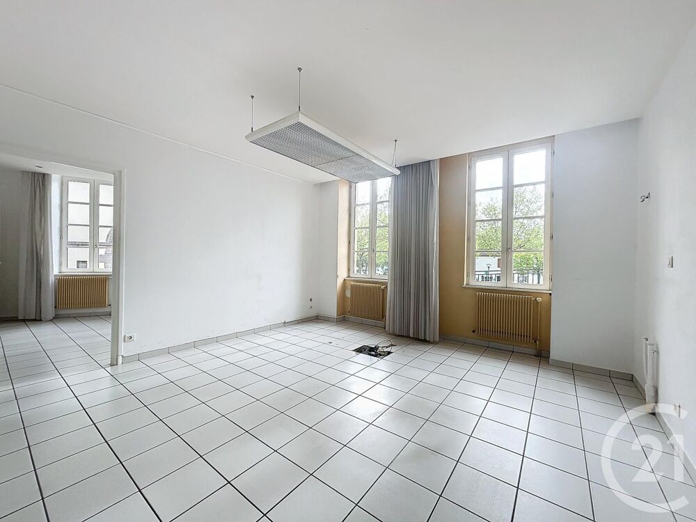location Appartement - 4 pièce(s) - 80 m² Saint-Pourçain-sur-Sioule (03500)