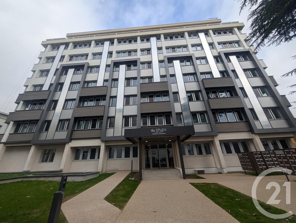 Disponible dès le 18 septembre : A SAISIR SANS ....